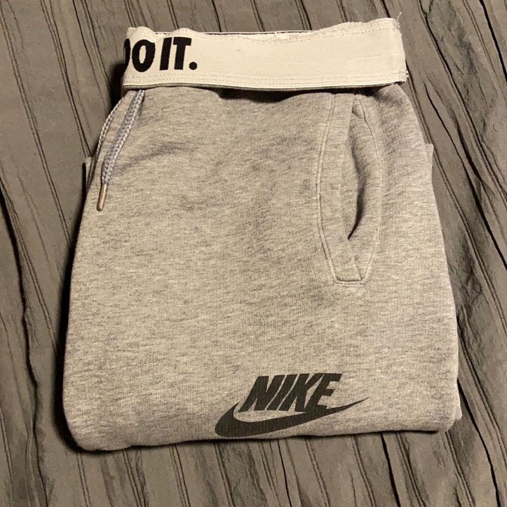 Grey Nike sweatpants